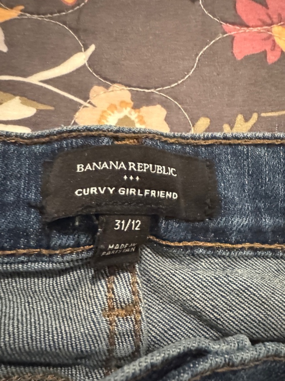 Banana Republic Curvy Girlfriend Blue Jeans - Picture 2 of 6